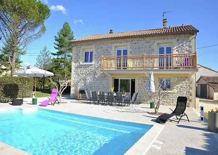 Comfortable With Swimming Pool