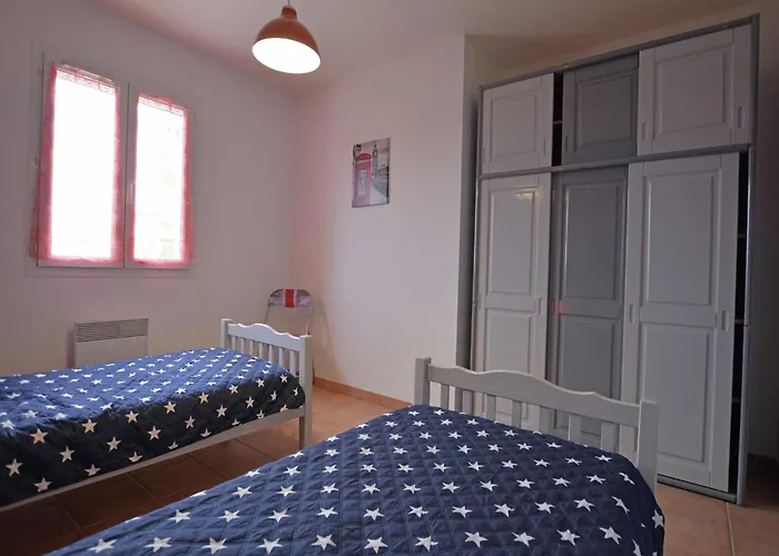 Villa Comfortable With Swimming Pool *