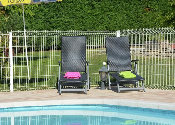 Comfortable With Swimming Pool Villa *