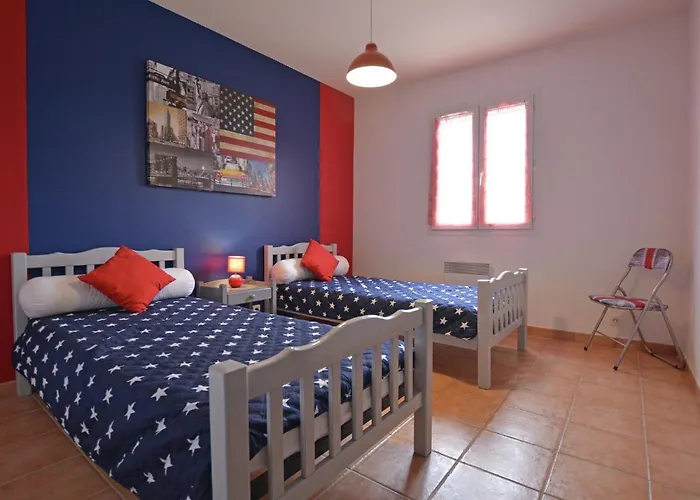 Comfortable With Swimming Pool Villa Saint-Victor-de-Malcap