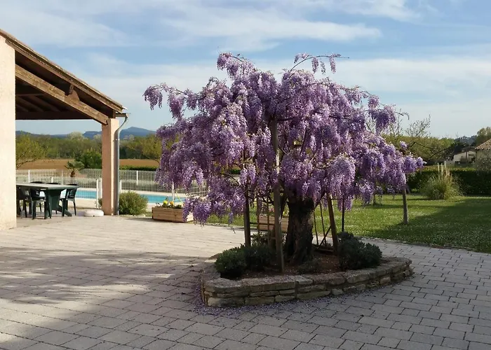 Comfortable With Swimming Pool *